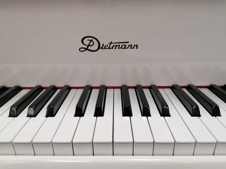 Dietmann piano 2024